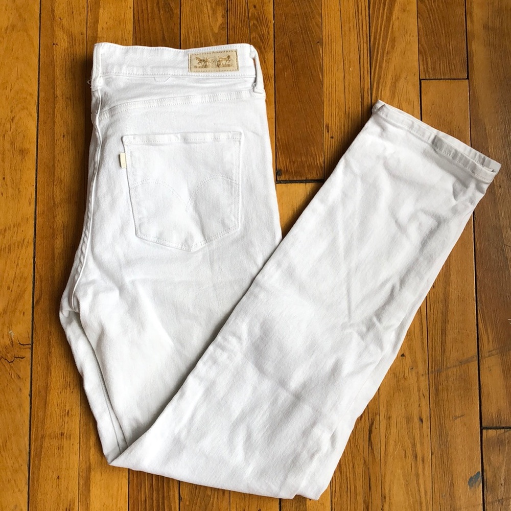 Levi’s mid rise skinny jeans